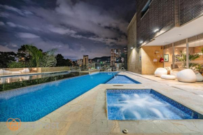 25th Floor Luxury 2 Bedrooms Ac Pool & Gym 2503